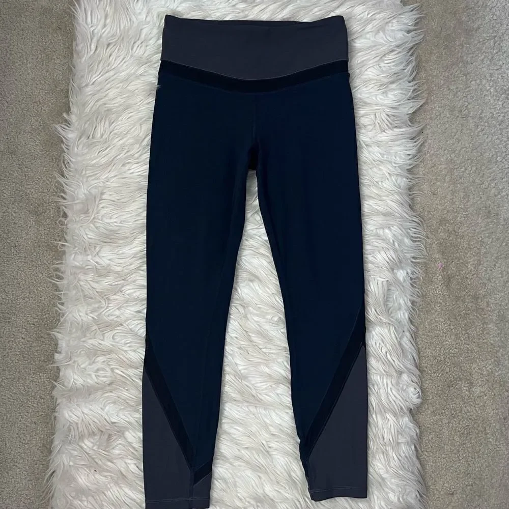 Athleta Navy Elevation Powervita 7/8 Leggings
